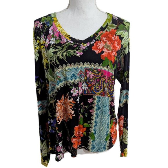 Johnny Was Janie Favorite Long Sleeve V-Neck Swing Tee Floral on Black - Picture 2 of 9